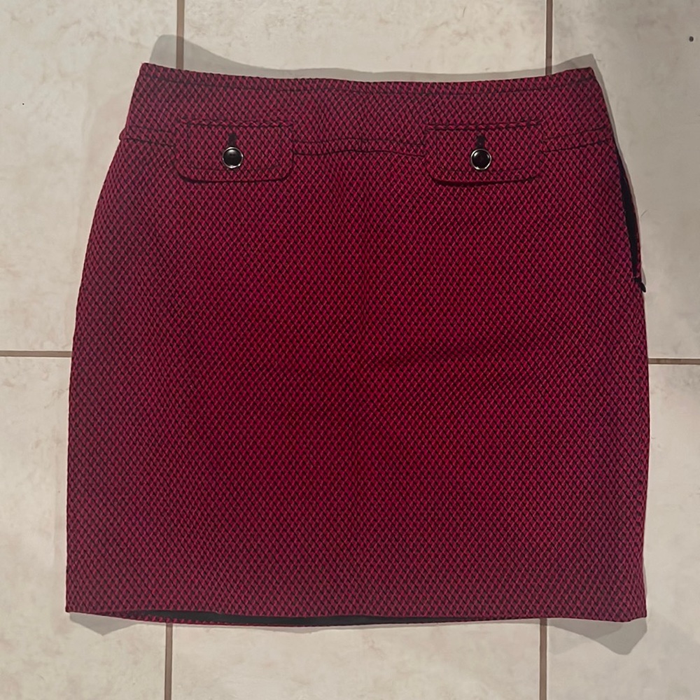 Loft Size 2 Pink & Black Pencil Skirt